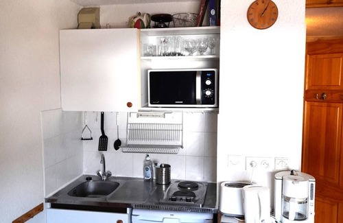 Saint-Jean-dʼAulps Apartment | Cozy apartment 50m from slopes, 2 rooms, sleeps 4