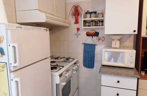 Solanas Apartment | Cozy apartment 400 metre from the beach