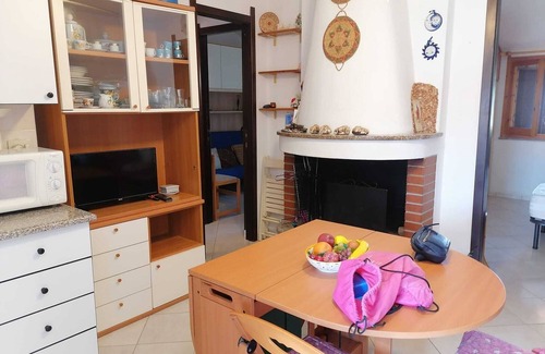 Solanas Apartment | Cozy apartment 400 metre from the beach