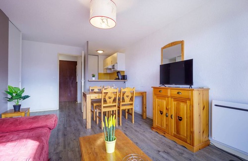Peyragudes Apartment | Cozy Apartment for 6 in Peyragudes, 1 Min to Ski Shuttle, Free Parking, Ski Discounts