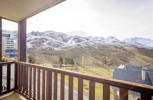 Peyragudes Apartment | Cozy Apartment for 6 in Peyragudes, 1 Min to Ski Shuttle, Free Parking, Ski Discounts
