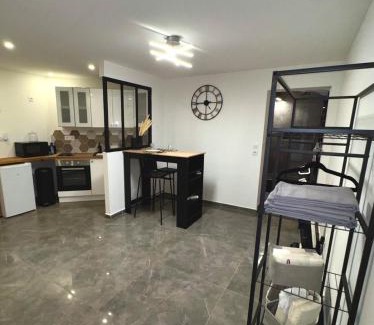 Riom Apartment | Cozy apartment