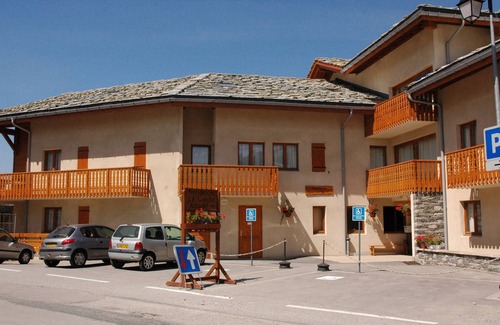 Aussois Apartment | Cozy apartment in Aussois, 6 people, parking included