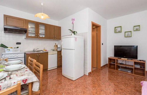 Vrata Apartment | Cozy apartment in Fuzine with kitchen