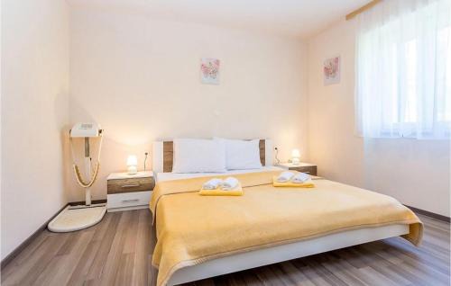 Baska Apartment | Cozy Apartment In Baska With Swimming Pool