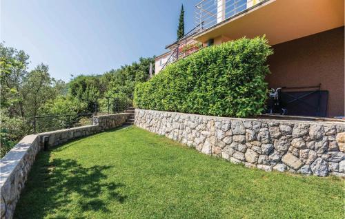 Sucici Apartment | Cozy Apartment In Moscenicka Draga