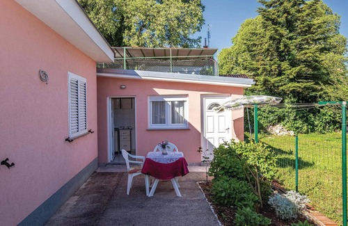 Zurkovo Apartment | Cozy apartment in Kostrena with WiFi