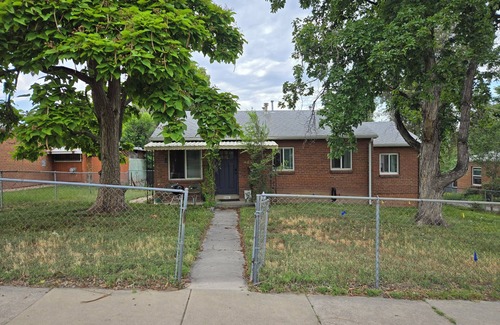 Clayton Apartment | Cozy apartment in the back