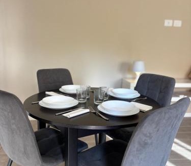 Milan Apartment | Cozy Apartment in via Canonica