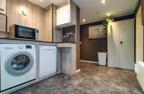 Yerseke Apartment | Cozy apartment in Yerseke with sauna