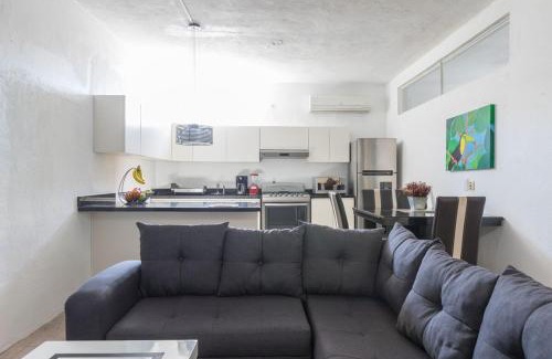 Colonia 5 de Diciembre Apartment | Cozy Apartment Near Malecon & Beach With Private Terrace