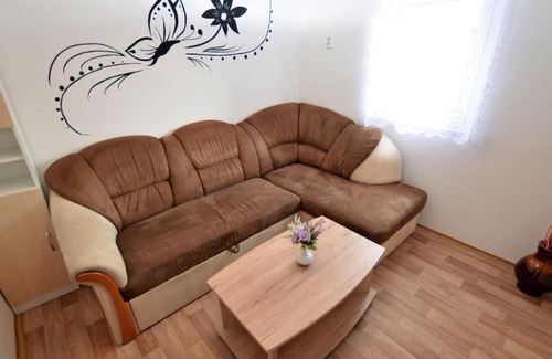 Stribro Ski Chalet | Cozy Apartment near Forest in Bohemian