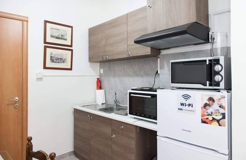 Kallithea Apartment | Cozy apartment near Stavros Niarchos Park