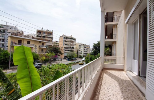 Alimos House | Cozy apartment next to Alimos beach