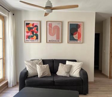 Figeac Apartment | Cozy Appartment Champollion 1