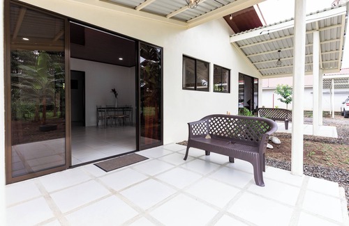 Northern Plains Apartment | Cozy Apt next to famous river Rio Celeste perfect for Family/couple Adventure