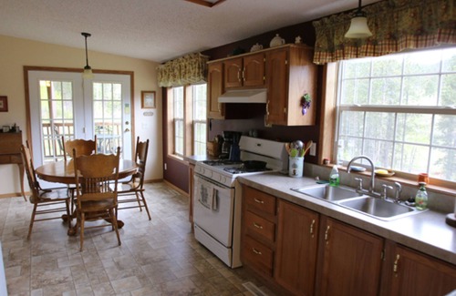 Custer Cabin | Cozy Aspen Cabin with Private Hot Tub nestled in the Central Black Hills