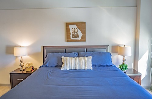 SoNo Apartment | Cozy Atlanta 2BR with Balcony