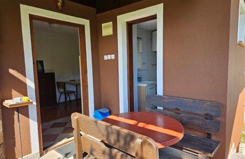 Poljanak Apartment | Cozy Bungalow Stipe