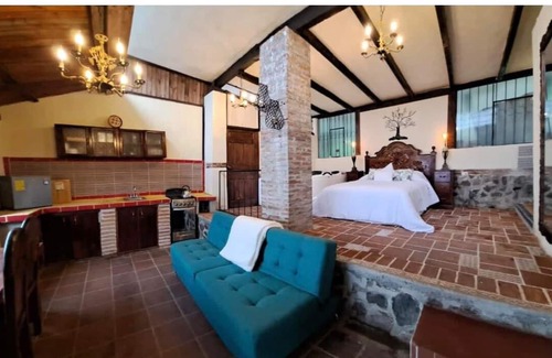 San Marcos La Laguna Cabin | Cozy Cabin en el Área Exclusiva de Pasajcap