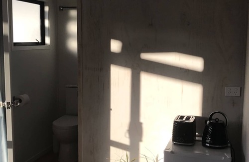 Whitianga Cabin | Cozy cabin ! 5 min from the beach and town!