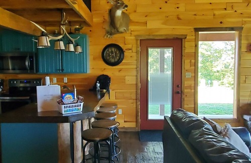 Edgemont Cabin | Cozy cabin atop 80 private acres w/panoramic view of Greers Ferry Lake & Ozarks