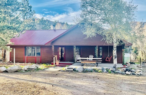 Rustic Cabin | Cozy cabin on Poudre River