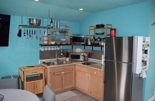 Clear Lake Shores Apartment | Cozy Cabin on the Water -Full Access