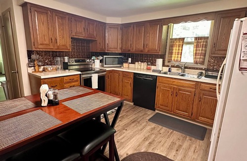 Rockwood Cabin | Cozy Cabin