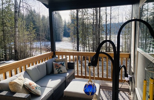 Hayden Cabin | Cozy cabin with gazebo, gas fire pit and hot tub