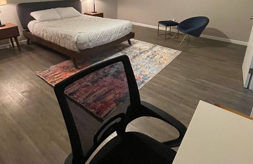 Sacramento Villa | Cozy Californian retreat in 7 bedroom villa on 1 acre private lot