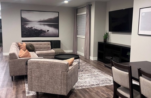 Orem House | Cozy Cascade Nook - 2 bedroom basement apartment