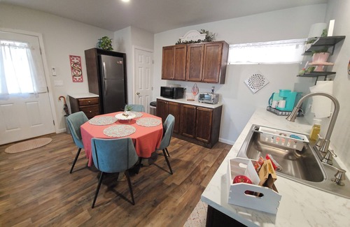 Huachuca City Cottage | Cozy Casita with Stunning Mountain Views & Relaxing Amenities