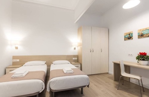La Vila Olimpica del Poblenou Apartment | Cozy, Central and Comfy apartment MIN 32 NIGHTS!
