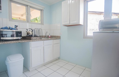 Boegoeroei Apartment | Cozy Central Quiet Close to the Beach Pool