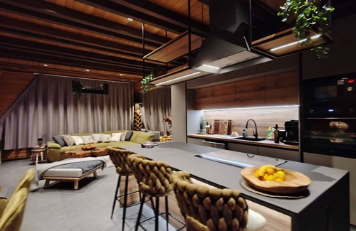 Ravna Gora Ski Chalet | Cozy Chalet Forest Hilln5* in Ravna Gora