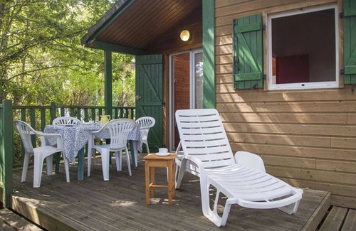 Naucelle Ski Chalet | Cozy chalet with terrace for 2 in Naucelle