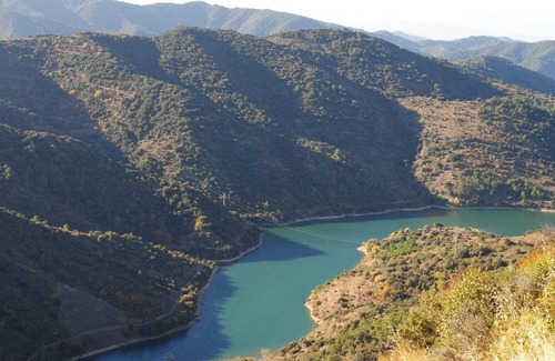 Cornudella de Montsant Cabin | Cozy Cottage in Cornudella de Montsant with Pool