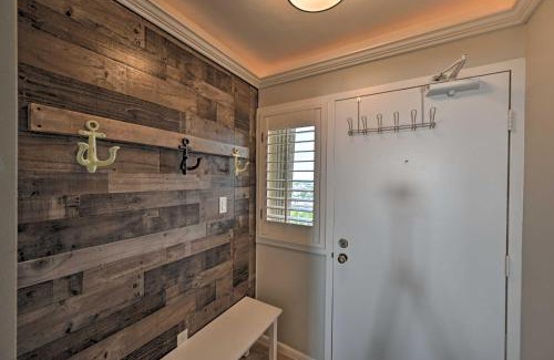 Marco Island Apartment | Cozy Coastal Condo with Pool Access Steps to Beach!