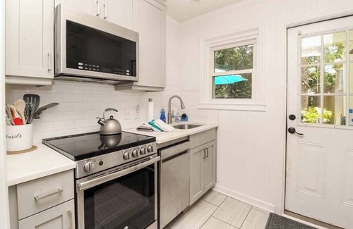 Mount Pleasant House | Cozy Coastal Cottage Centrally Located - Family Friendly-Side B