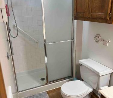 Shawnee Apartment | Cozy condo in the perfect location with no stairs!
