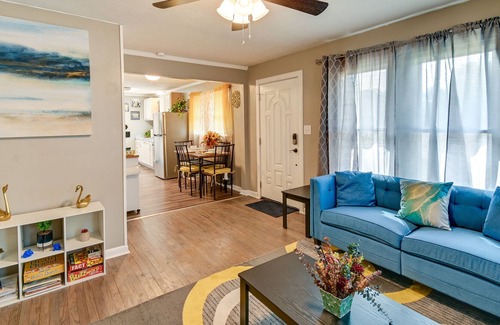 Fayetteville House | Cozy + Convenient Fayetteville Home ~ 7 Mi to Dtwn