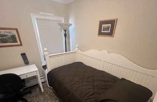 Point Lookout Cottage | Cozy Cottage by the Beach at the Point!