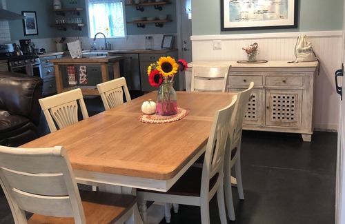 Northport House | Cozy Cottage in Bayside, Maine – Serene Water Views & Coastal Charm Year Round