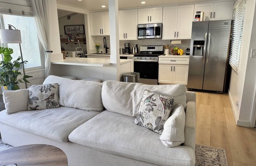 Harbor House | Cozy Cottage in Carson/Furnished/Pet-Friendly!