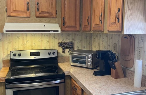 Huntingdon Cottage | Cozy Cottage minutes from 7 Points Marina, Lake Raystown