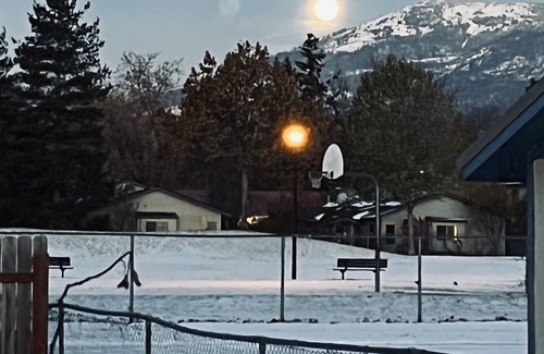 Sandpoint House | Cozy cottage near Schweitzer Mountain and downtown Sandpoint.
