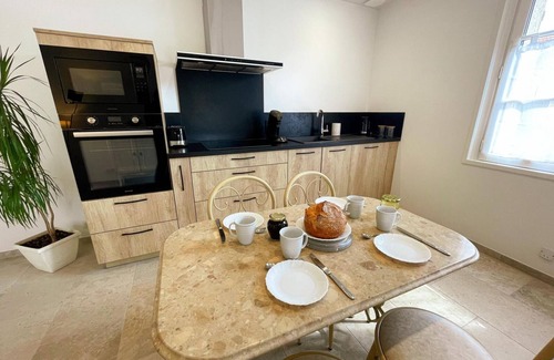 Poce-sur-Cisse Cottage | Cozy cottage with enclosed garden in Pocé-sur-Cisse