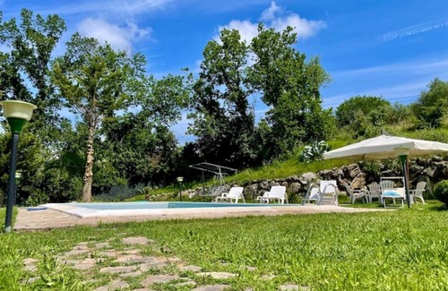 Sant'Agata de'Goti Villa | Cozy Country Villa with Pool and Large Outdoor Patio Donna Romina