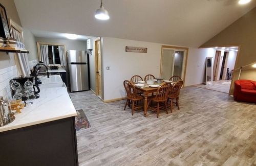 Mongaup Valley Cottage | Cozy Country Cottage close to Bethel Woods (with Home Office and Family Games)